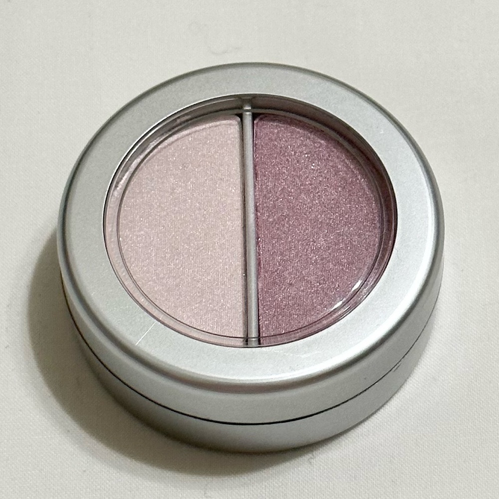 Gap Inc. Eyeshadow Duo - Smooch - Mauve/Pink - Brand New, Never Used